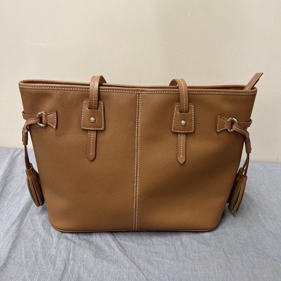 Dooney & Bourke Dark Tan Pebble Grain Davis Tassel Shopper Large Purse Bag Chrty - Picture 3 of 13